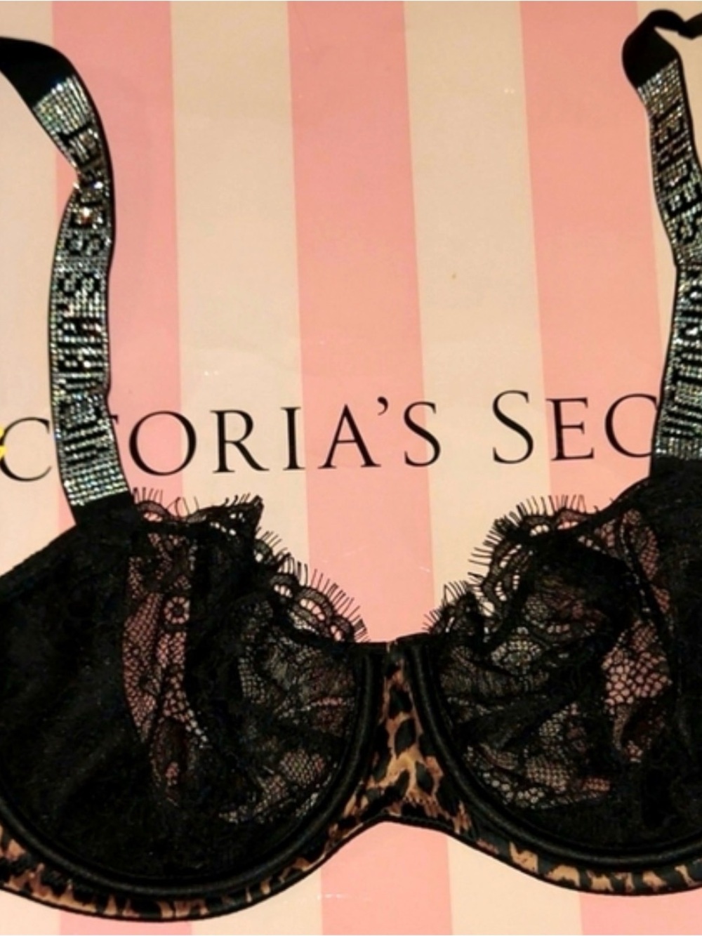 NWT Set Victoria’s Secret Shine Strap Leopard Lace Unlined Full Cup Bra & Thong